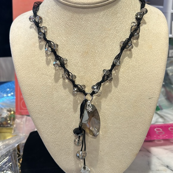 Black Diamond Crystal & Tulle Beaded Necklace-Adjustable-Boutique - Picture 9 of 11